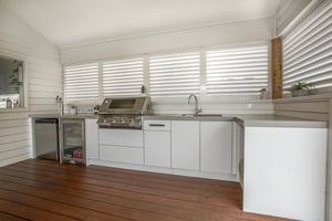 Outdoor Kitchen, full image 