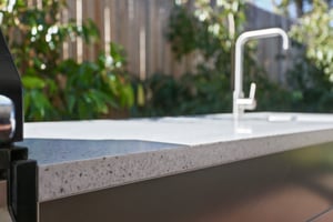 Beefeater 3000E 5 BNR Metallic Charcoal Corian Silver Birch Outdoor Kitchen 7HR