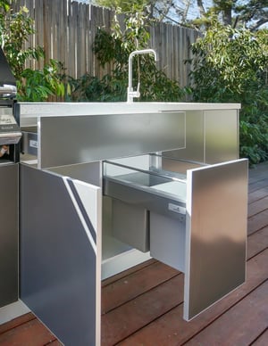 Beefeater-3000E-5-BNR-Metallic-Charcoal-Corian-Silver-Birch-Outdoor-Kitchen-6LR