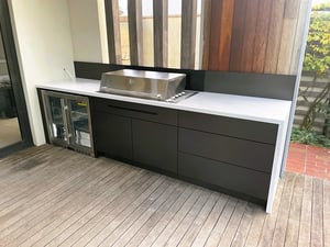 Monsoon - Black Frames