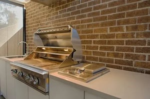 Outdoor-Kitchen-Thornbury-Melbourne-PIC-5-555x369