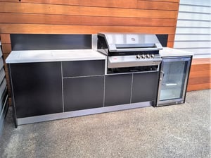 Turbo Elite BBQ Matte Black Corian Raincloud Chelsea Outdoor Kitchen Project 2
